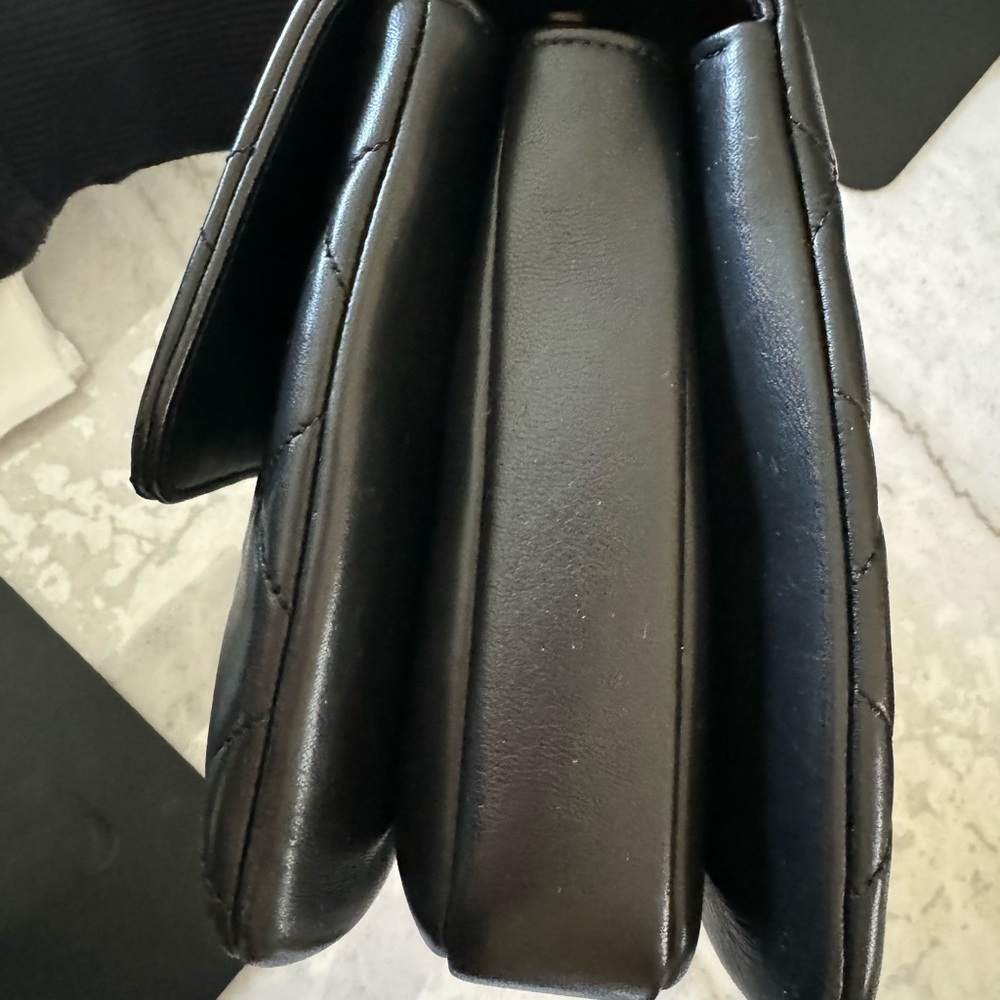 Chanel Trendy Handbag Medium Black Lambskin With Gold Hardware Crossbody ✨ 2019 - Picture 7 of 15